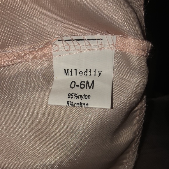 Pink and gold sequin dress with bow - Picture 4 of 4